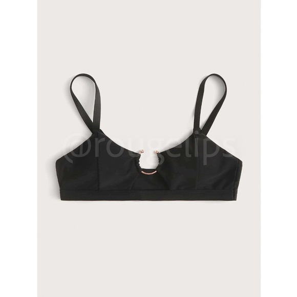 Black Swim Top Bra Ring Detail - Picture 3 of 8